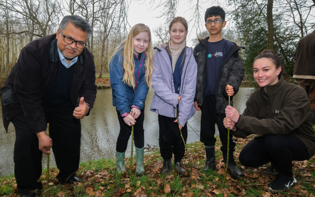 Prize-winning schools enjoy an outdoor education day at Ewhurst Park